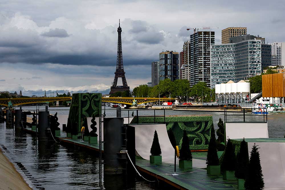  Romantisnya Opening Ceremony Olimpiade Paris 2024 Dilakukan saat Senja