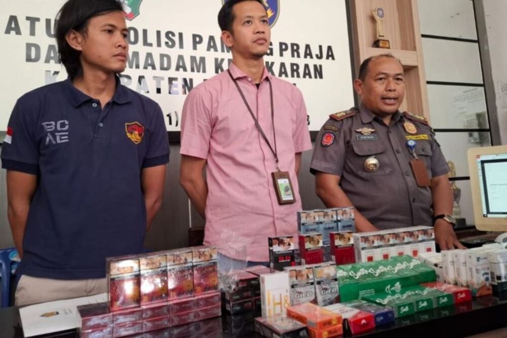  Operasi Rokok Ilegal Sasar Warung Kopi