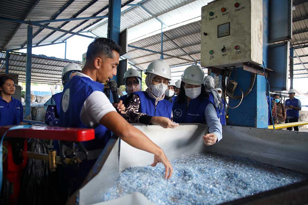  Aqua Komitmen Atasi Sampah Plastik Melalui Gerakan #BijakBerplastik