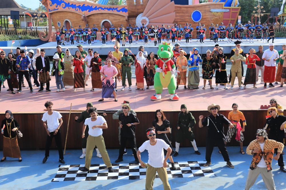  Saloka Theme Park Rayakan Bulan Kemerdekaan dengan Pesta Rakyat