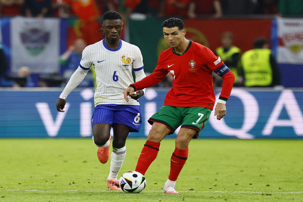  Kocak, Eduardo Camavinga Ketahuan Nonton Real Madrid Lewat Trans7