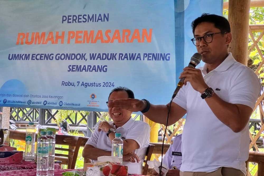  BRI Life Resmikan Rumah Pemasaran UMKM Eceng Gondok di Semarang