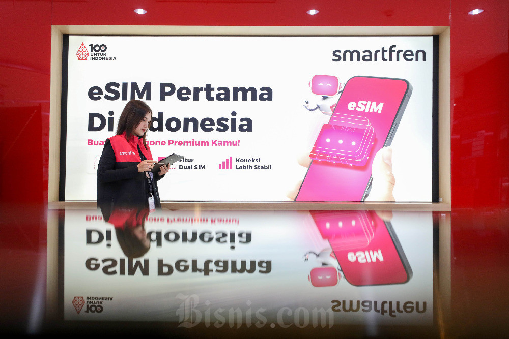  PT Smartfren Telecom Tbk. (FREN) mencatatkan pertumbuhan jumlah pengguna embedded sim atau eSIM