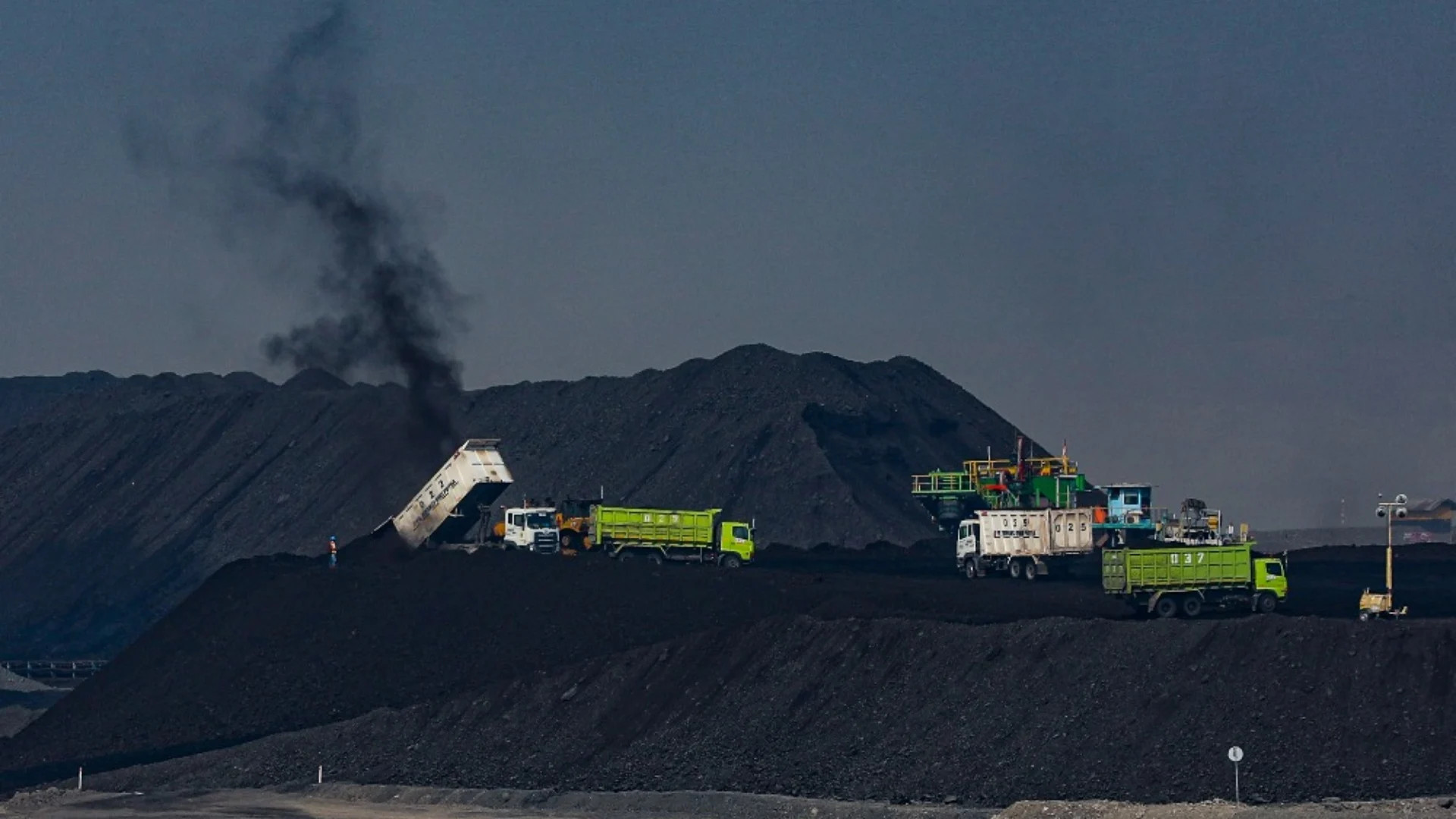  Global Heat Wave Drives Coal Demand, Indonesia Ramps Up Production