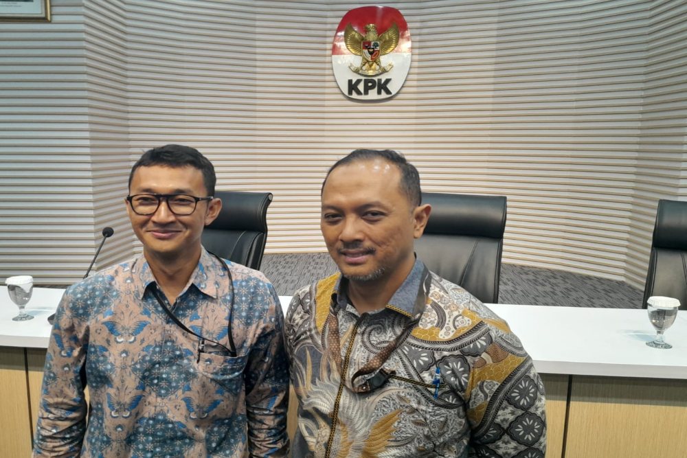 Juru Bicara KPK baru Tessa Mahardhika dan Budi Prasetyo yang diperkenalkan oleh Biro Humas KPK sore ini, Jumat (7/6/2024)/Bisnis-Dany Saputra.