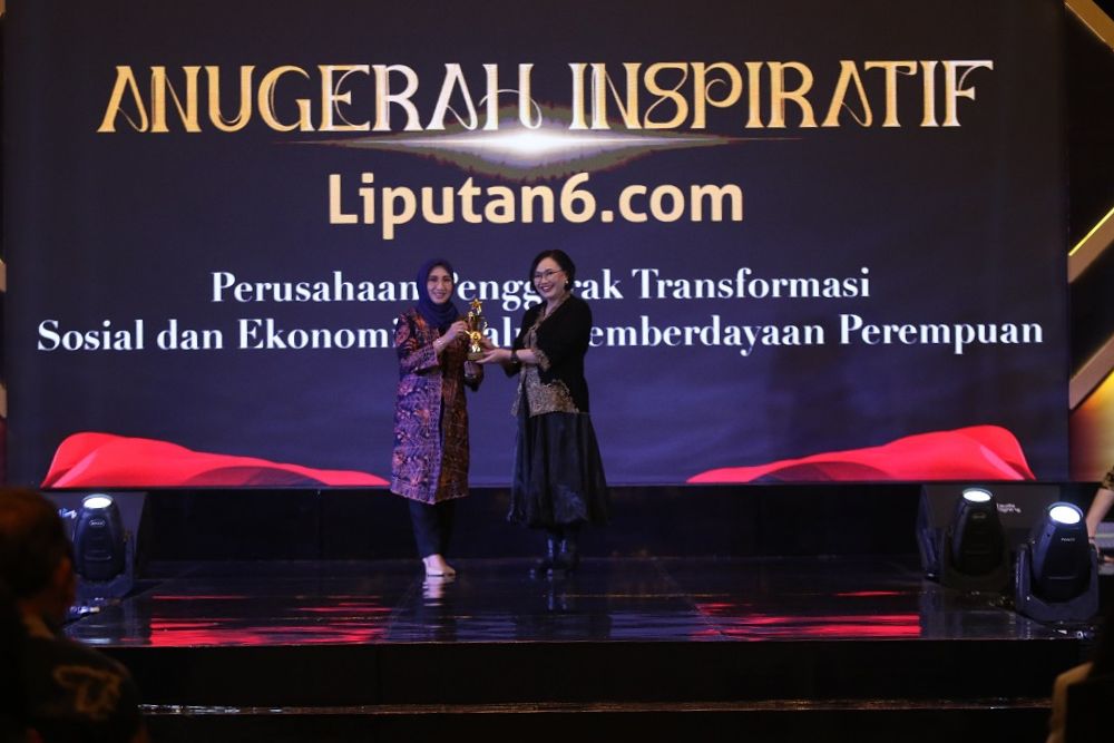 Foto: Dirut PNM Raih Anugerah Inspiratif 2024