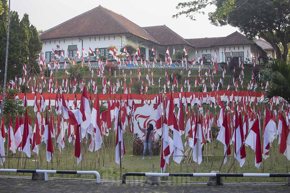  Pemasangan 10.001 Merah Putih di Museum Perundingan Linggarjati