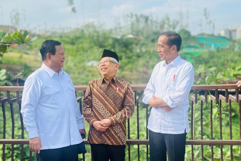  Gelar Rapat Kabinet Perdana di IKN, Jokowi Ingatkan Transisi Pemerintahan ke Prabowo