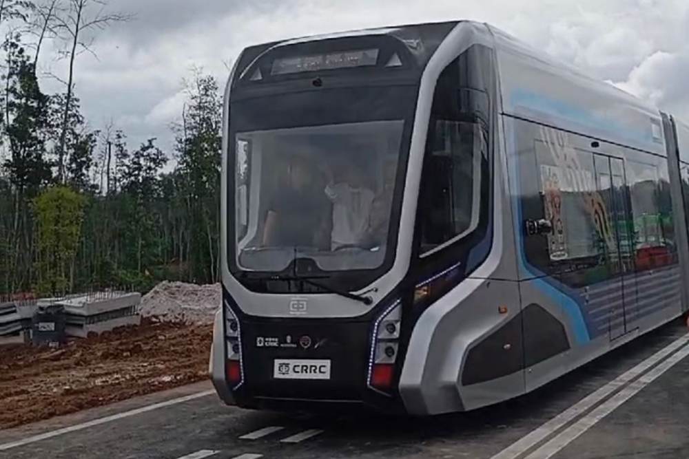  Viral Kereta Otonom IKN Disebut Mirip Bus Gandeng TransJakarta, Ini Bedanya