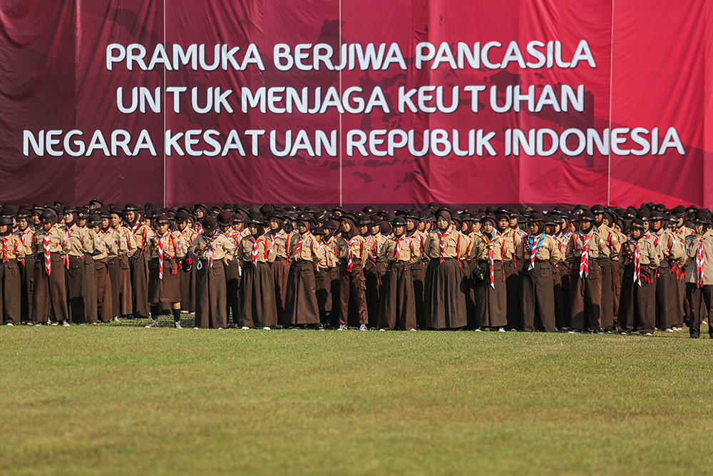  10.000 Anggota Ikut Upacara HUT ke-63 Pramuka