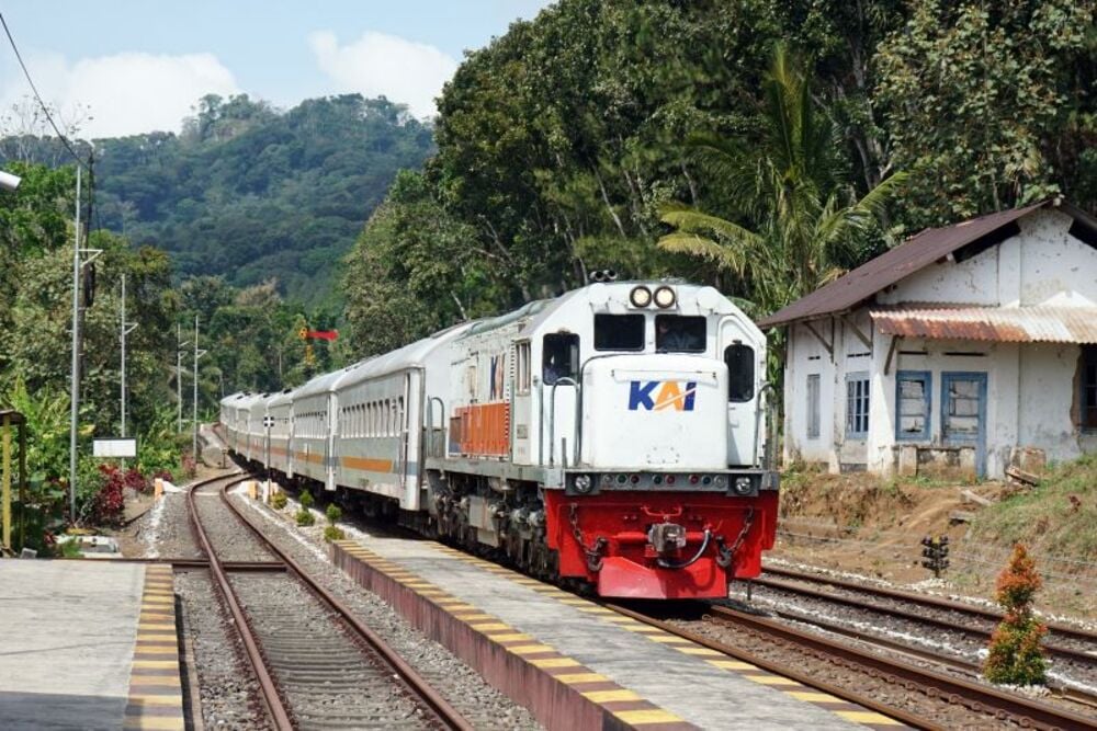  Jalur Kereta Api Dinyatakan Aman dari Dampak Gempa Bali