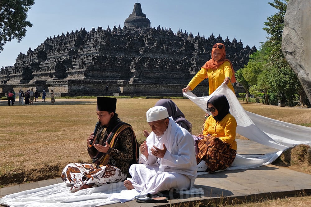  Ritual Suluh Papadang Kapitayan di Borobudur