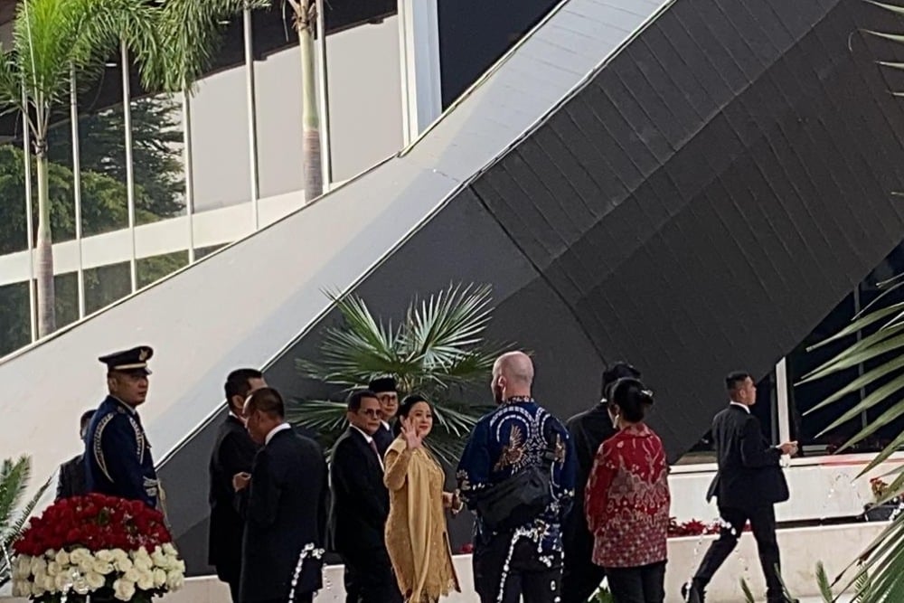  Berkebaya Emas, Puan Maharani Hadiri Sidang Tahunan MPR 2024