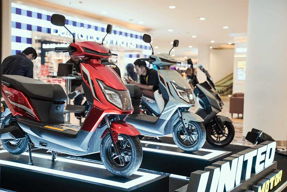  United E-Motor Gelar Pameran Motor Listrik di Berbagai Lokasi