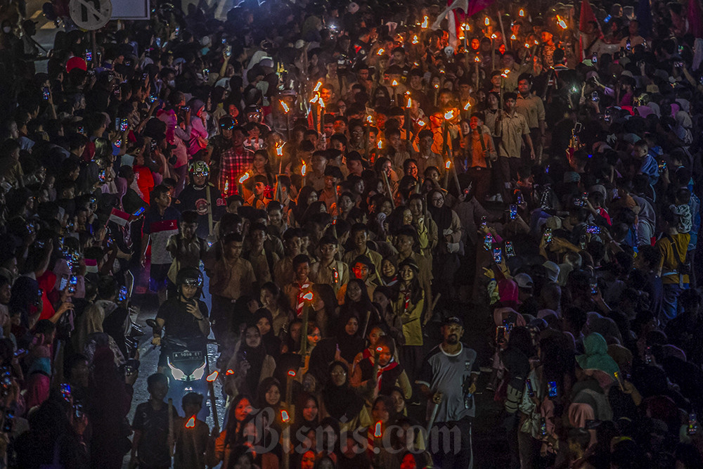  Pawai Obor Kemerdekaan di Kota Serang