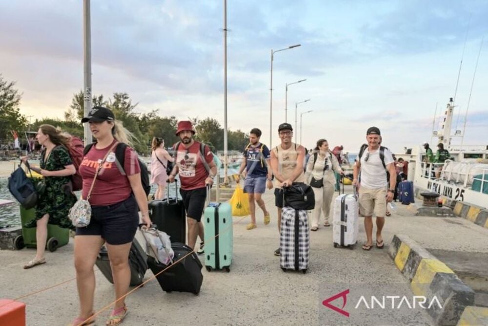  Arus Wisatawan ke Gili Trawangan, Air, dan Meno Meningkat