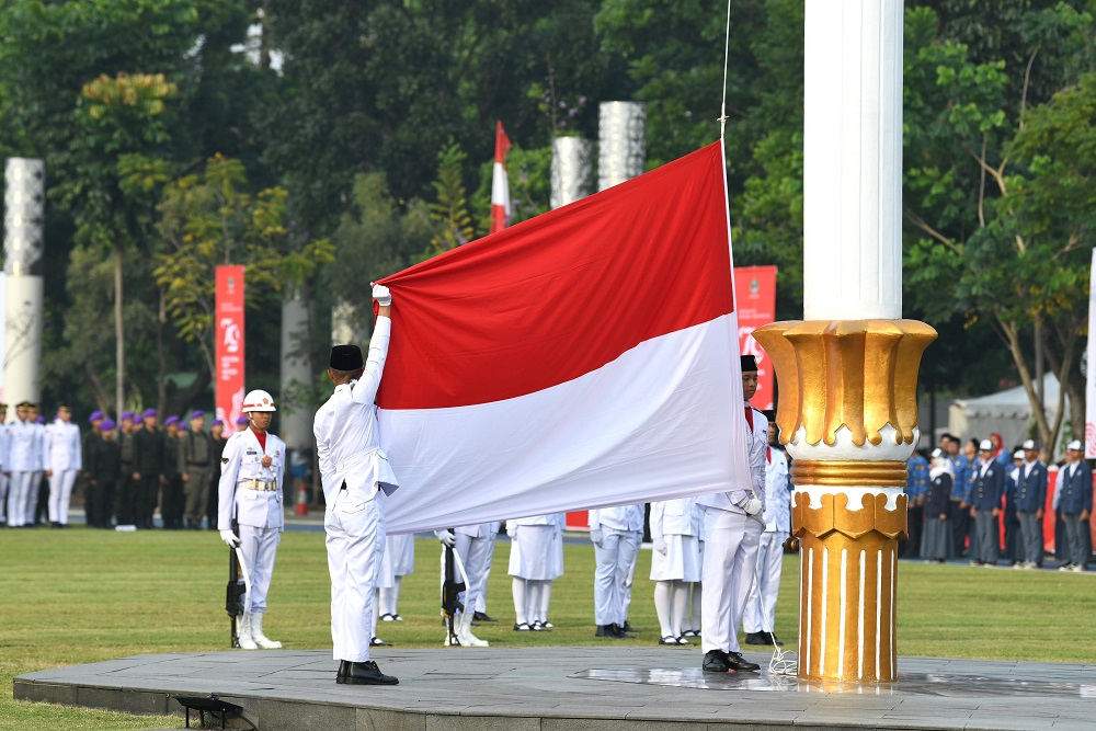  HUT Ke-79 RI, Bey Minta ASN Jabar Tak Berpuas Diri