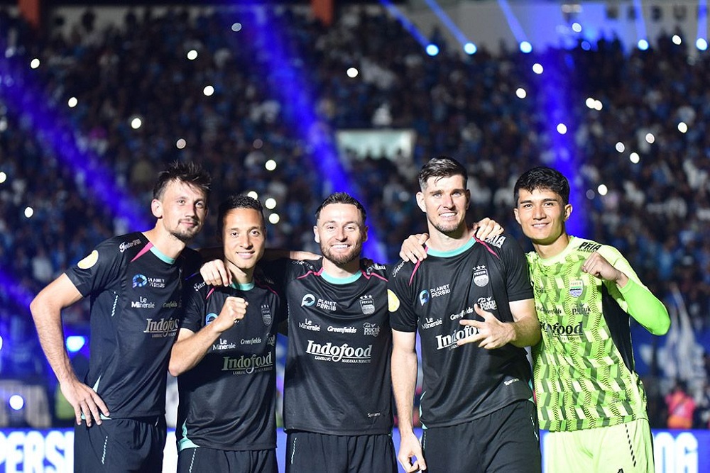  Prediksi Skor Dewa United vs Persib: Head to Head, Susunan Pemain