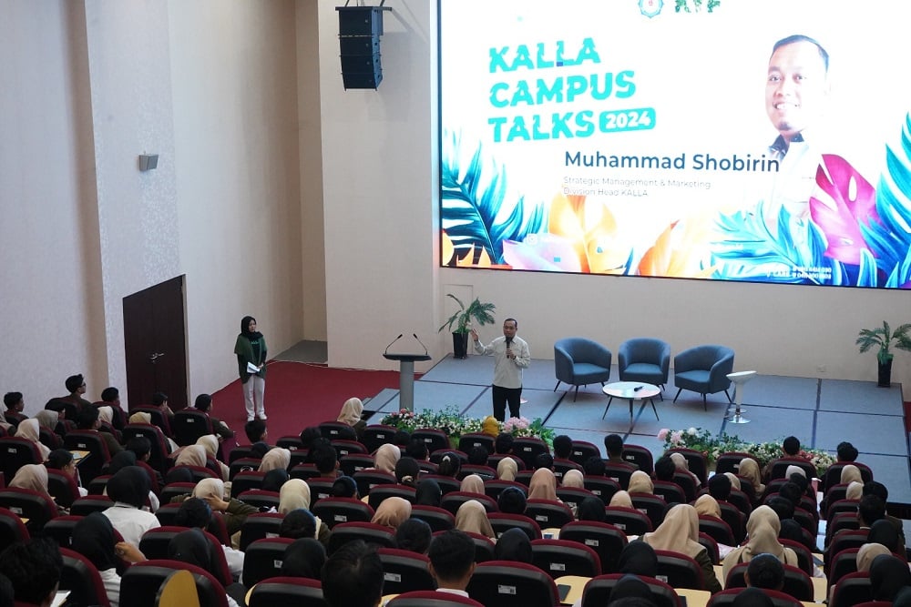  Kalla Campus Talks Sapa 4 Kota, Ajak Pemuda Jaga Lingkungan