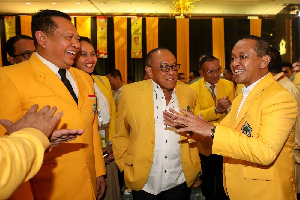  Aburizal Bakrie Perintahkan Pengurus Golkar Pelajari Putusan MK soal Pilkada