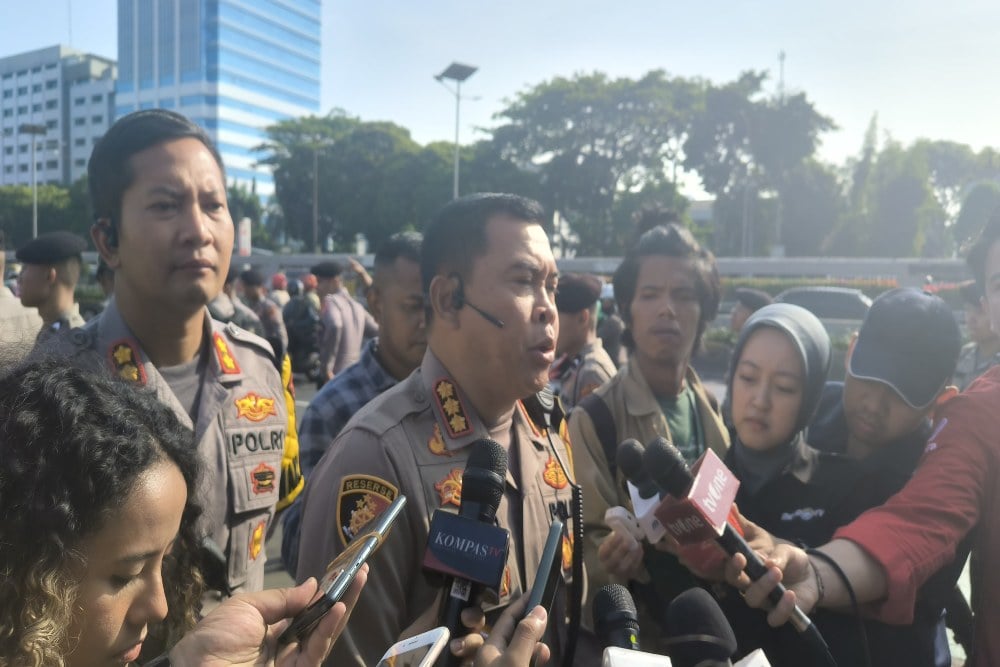  Polisi Terjunkan 2.013 Personel Kawal Demo Tolak Pengesahan RUU Pilkada di DPR