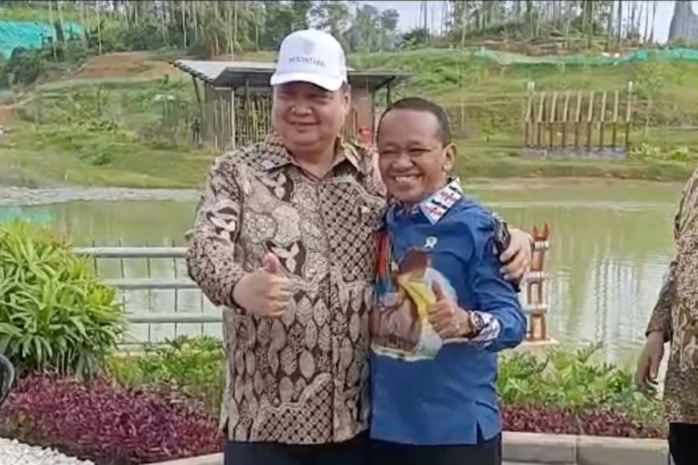  Bahlil Janjikan Posisi untuk Airlangga di Golkar dan Pemerintahan