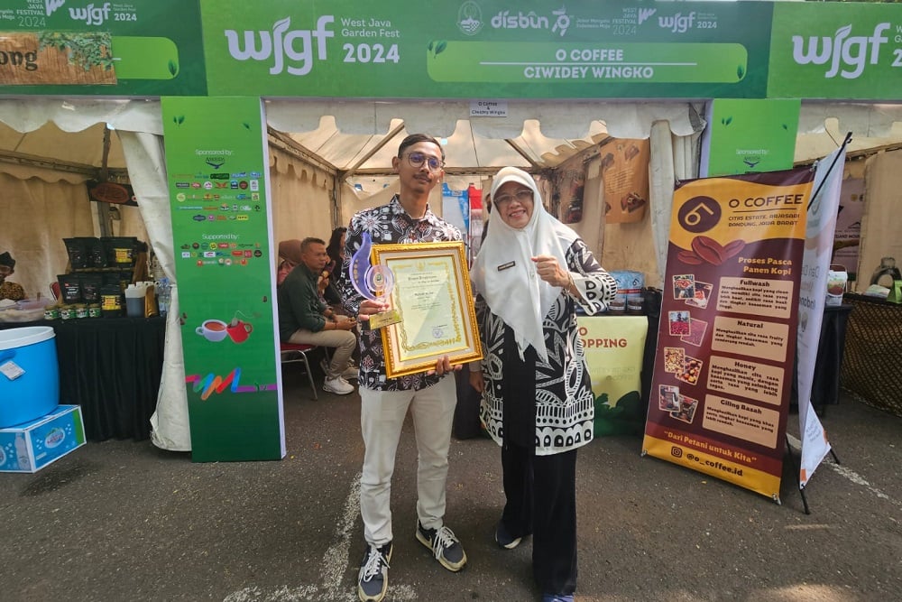  Petani Kopi Muda Asal Kabupaten Bandung Juara 1 Anugerah Perkebunan Jabar