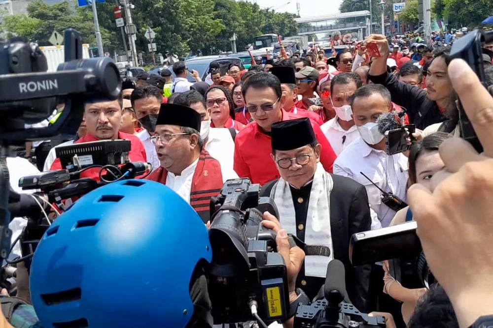  Pramono Anung Tetap Jadi Seskab Jokowi Usai Daftar Cagub Jakarta