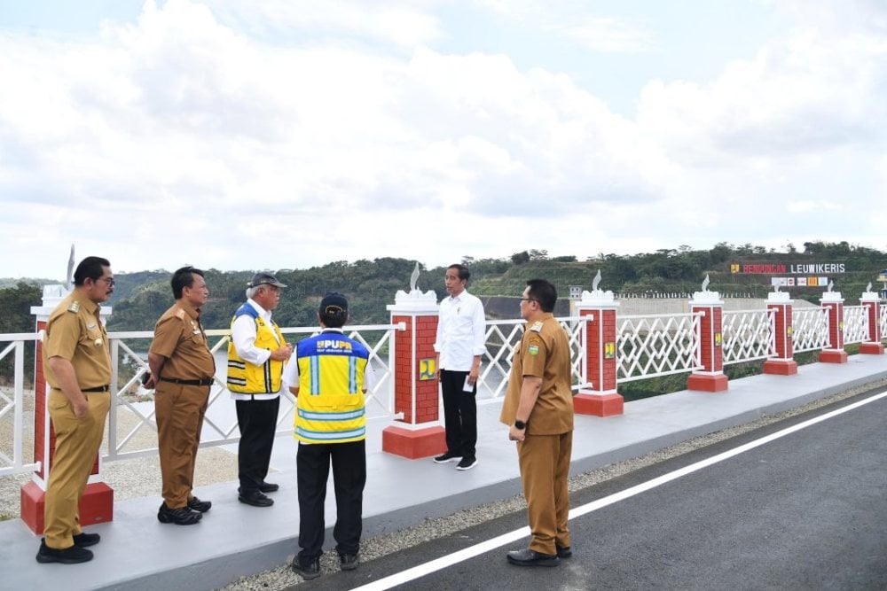  Jokowi Resmikan Bendungan Leuwikeris Senilai Rp3,5 Triliun, Proyek SDA Paling Mahal