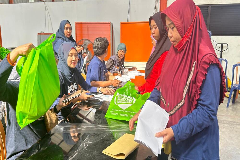  Rajawali Nusindo Beri Bantuan Pangan ke 374.197 Keluarga di Jawa Timur