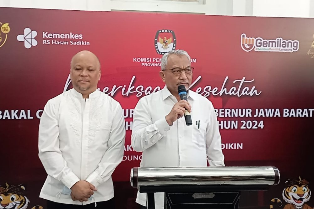  Dedi-Erwan dan Syaikhu-Ilham Tuntaskan Tes Kesehatan Pilkada Jabar 2024