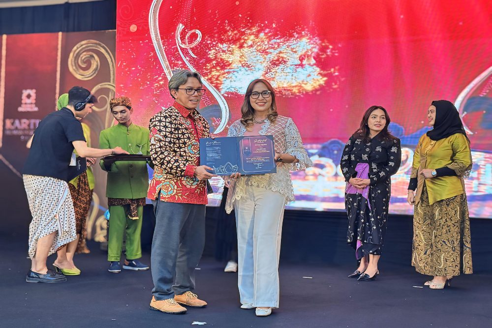  Humas Pegadaian Raih Penghargaan Kartini Humas Indonesia