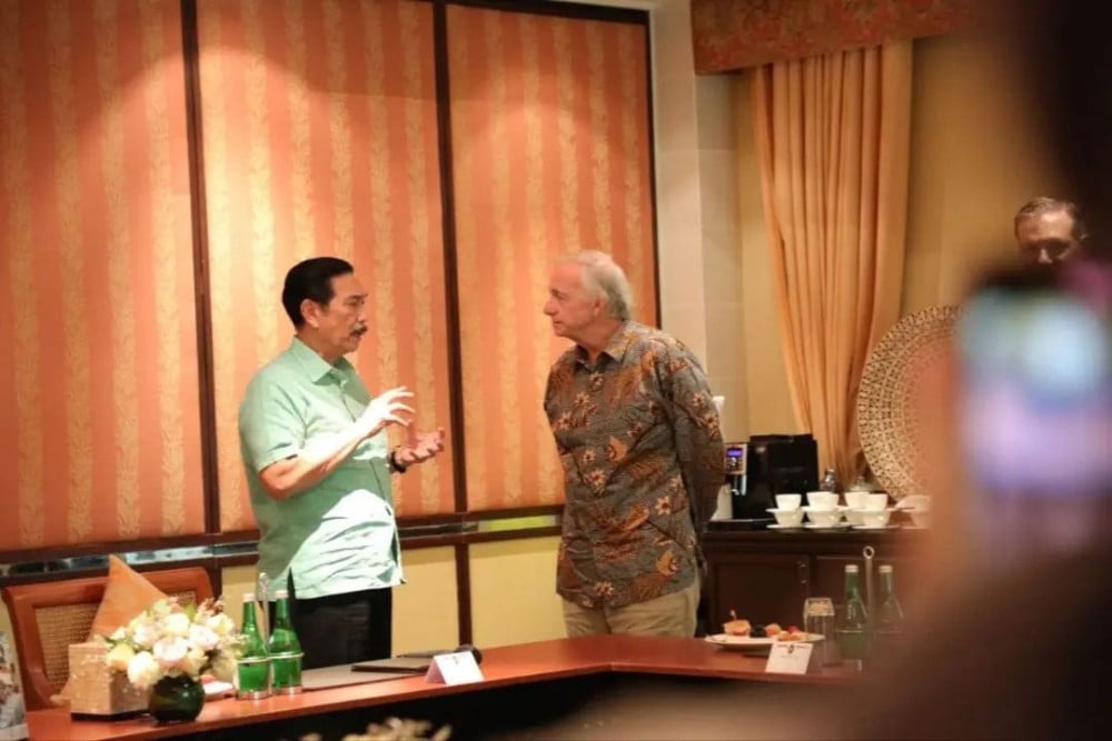  Luhut Bertemu Investor Kawakan Ray Dalio di IAF 2024, Belajar Soal Family Office