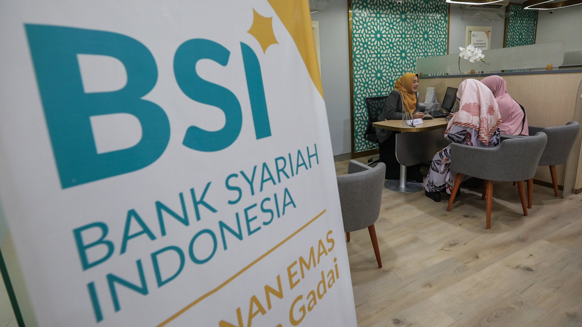  Indonesia's Largest Islamic Bank BSI Books 20.28% Profit Growth