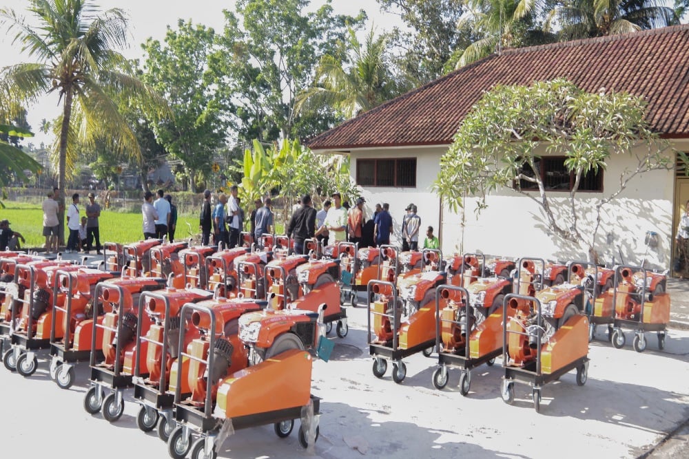  Subak di Jembrana Dapat Bantuan Mesin Pompa Air Dari Kementan