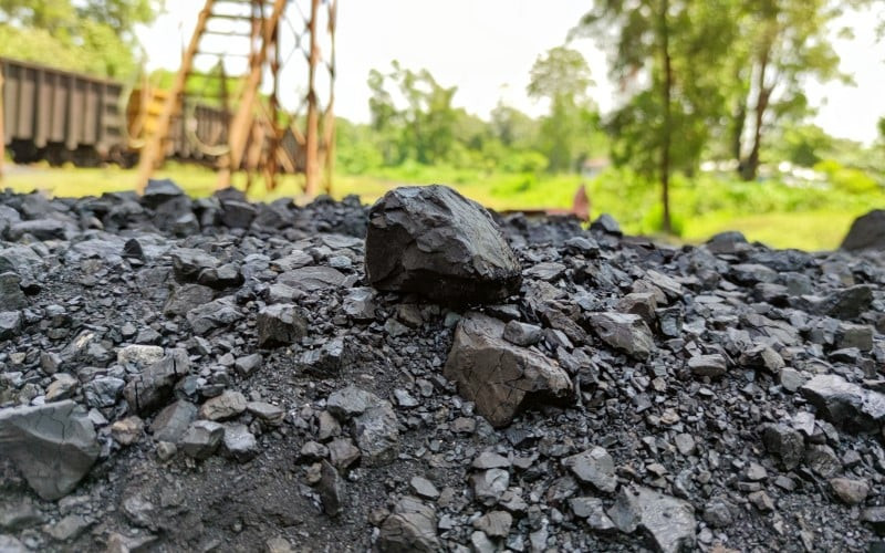  Berburu Investor Penghiliran Batu Bara