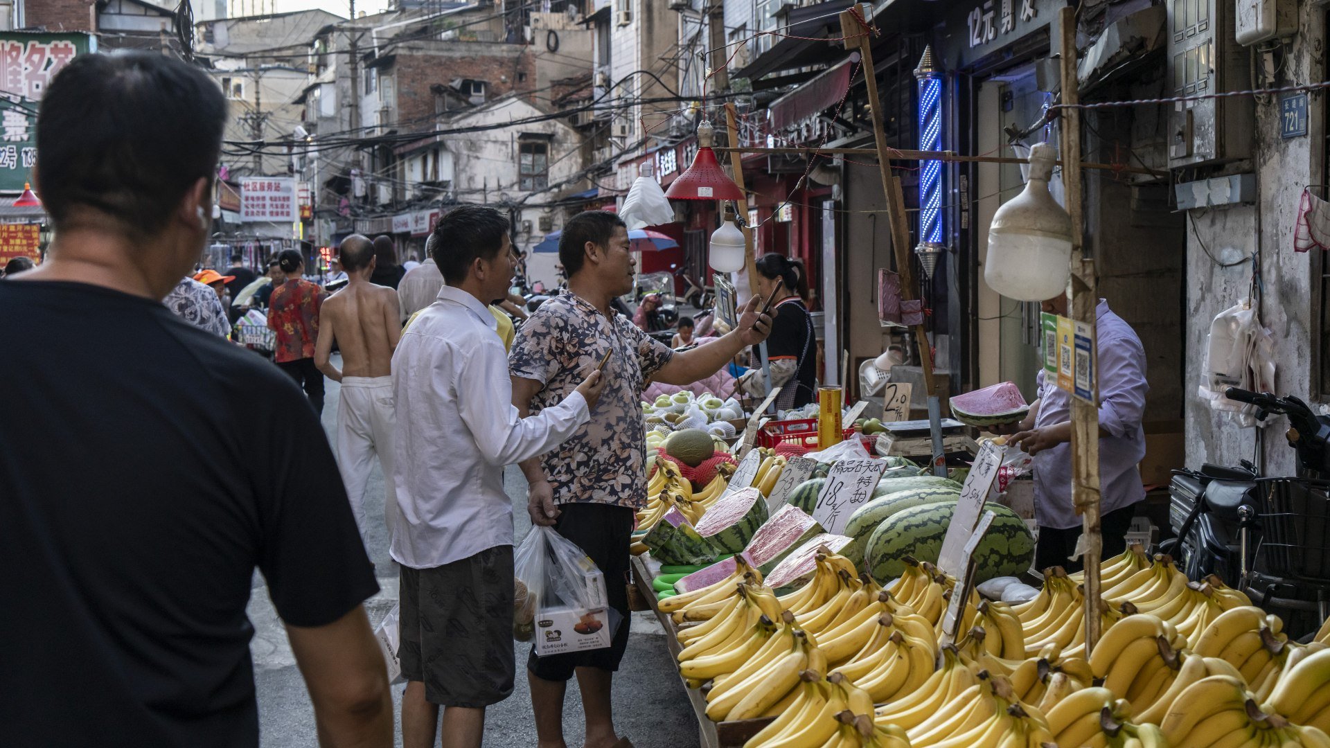  Momok Deflasi Kian Menghantui, Prospek Ekonomi China Terancam