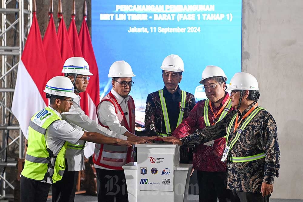  Pembangunan Moda Raya Terpadu (MRT) Jakarta Lintas Timur-Barat