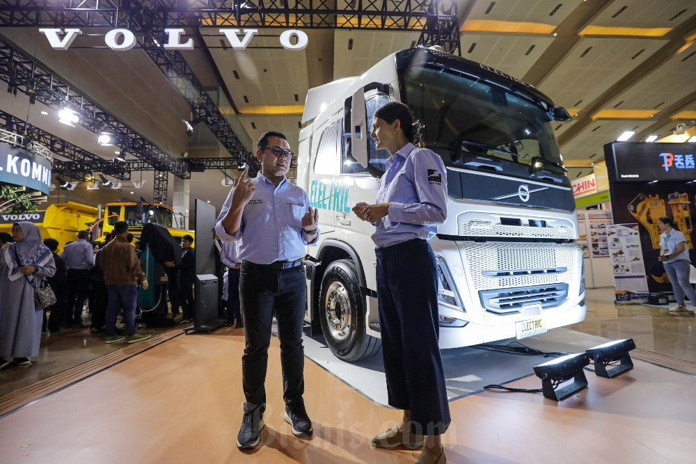  Volvo Luncurkan Truk Listrik