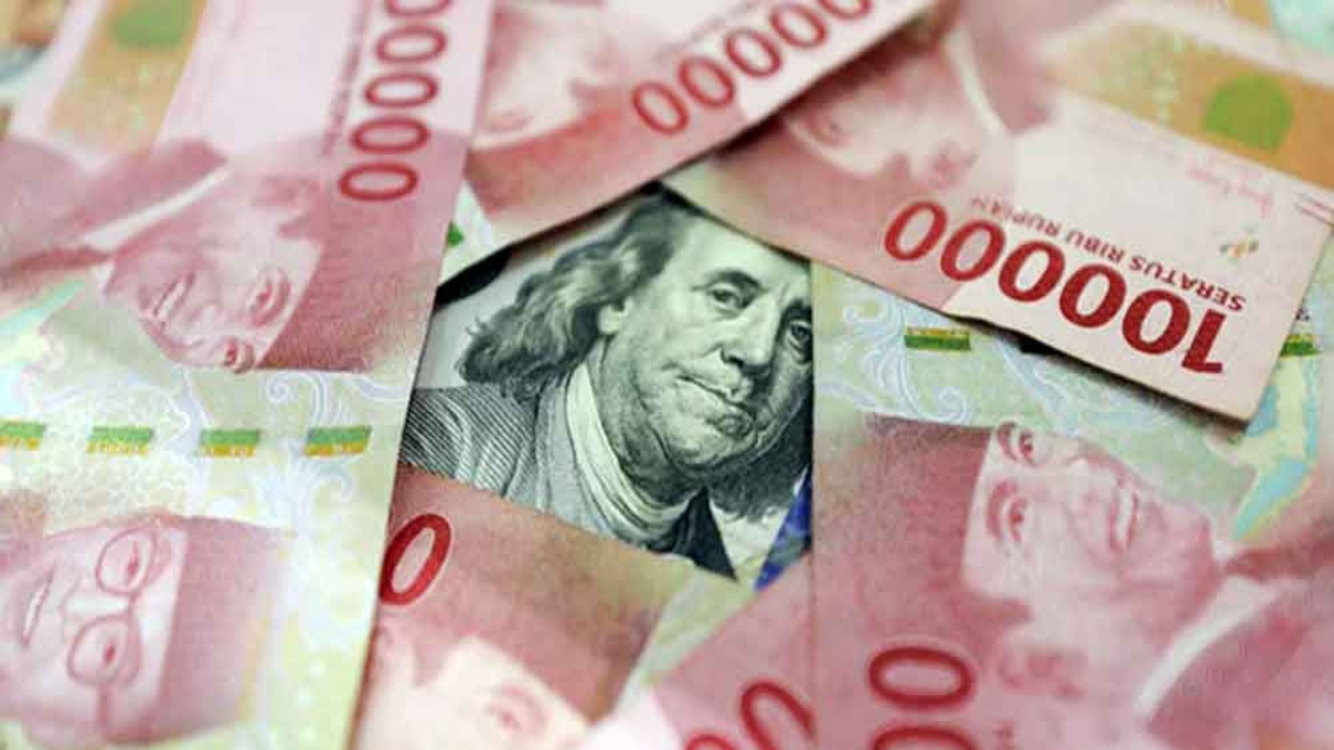 Rupiah Menutup Pekan jadi Paling Perkasa di Asia