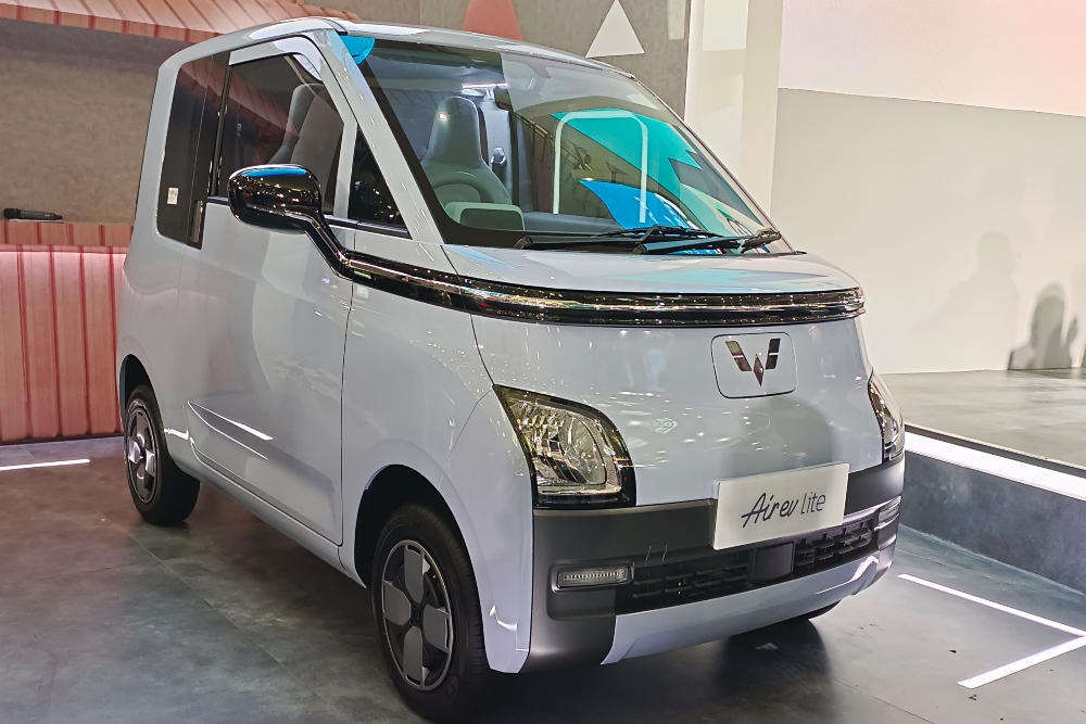  Wuling Luncurkan Air ev Lite Long Range 300 Km, Harga Rp190 Juta