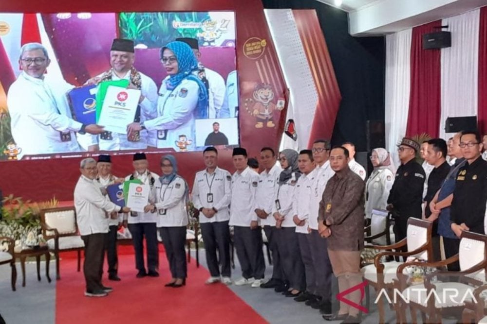  KPU Resmi Tetapkan 4 Paslon Peserta Pilgub Jabar 2024