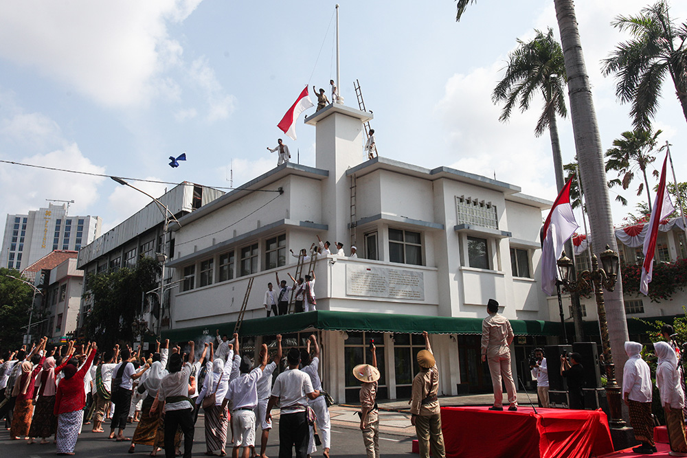  Peringatan Peristiwa Perobekan Bendera Belanda