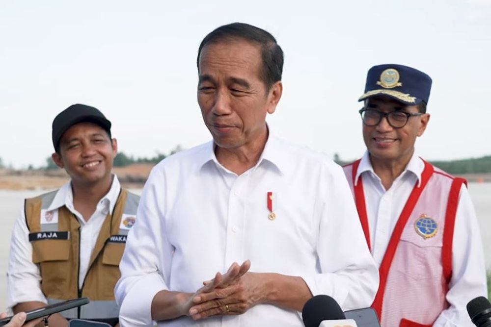  Jokowi Usai Mendarat Perdana di Bandara IKN: Mulus, Sangat Bagus