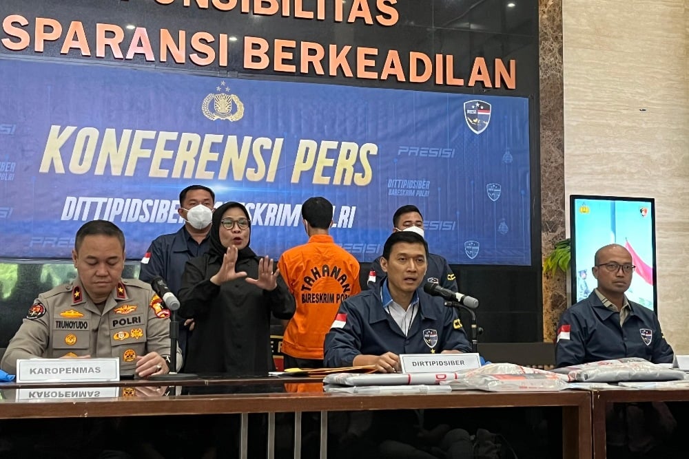  Guru Honorer Bobol 40 Situs: Kampus hingga Perusahaan Luar Negeri