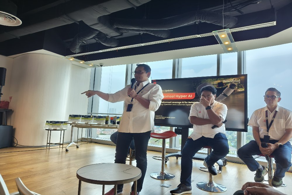  Telkomsel Adopsi AI, Keluhan Pelanggan Turun Tingkat Pengembalian (IRR) Naik