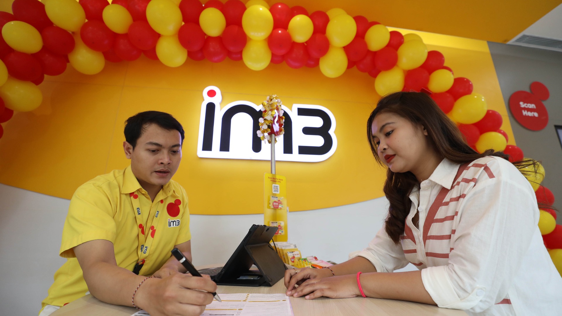  Investor Kakap Ini Rajin Tampung Saham Indosat (ISAT) yang Mau Stock Split