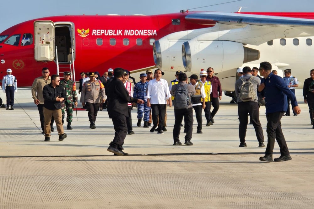  Pendaratan Perdana Pesawat Presiden RI di Bandara Ibu Kota Nusantara