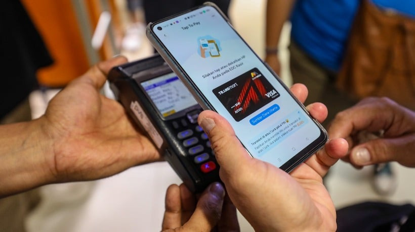  Banks Shore Up Credit Card Business Amid 'Pay-Later' Boom