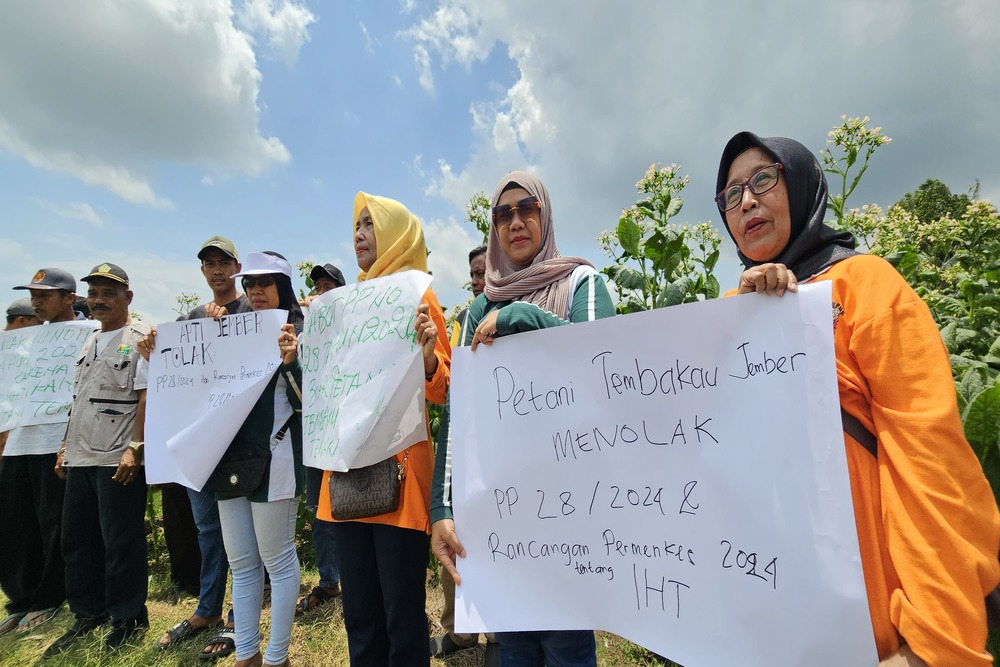  Petani Keberatan Pengetatan Produk Tembakau